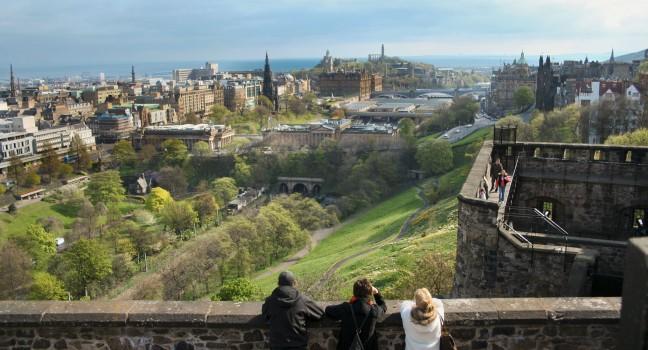 tourists admiring the view of Edinburgh from castle; Shutterstock ID 3245156; Project/Title: Photo Database top 200