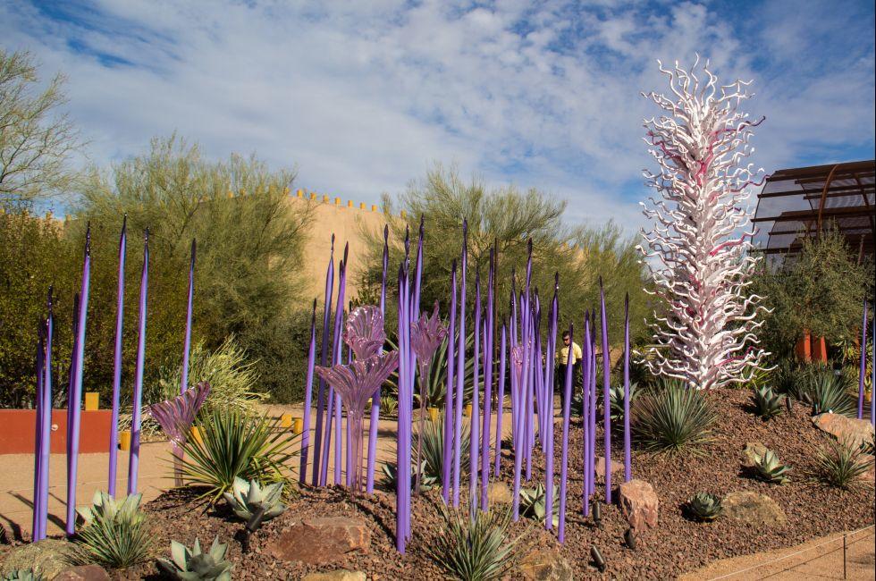PHOENIX, ARIZONA,USA-DECEMBER 10: A Chihuly glass artwork sits amid desert landscape in Phoenix on December 10, 2013. The Chihuly exhibit is open to the public until May.; 