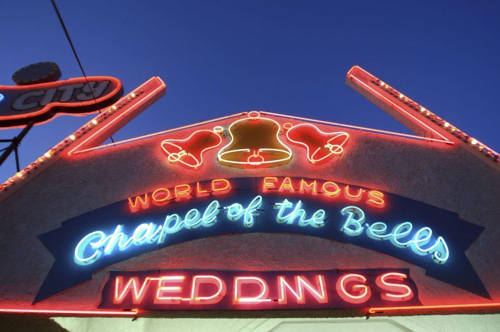 Neon Wedding Chapel Sign in Las Vegas, USA